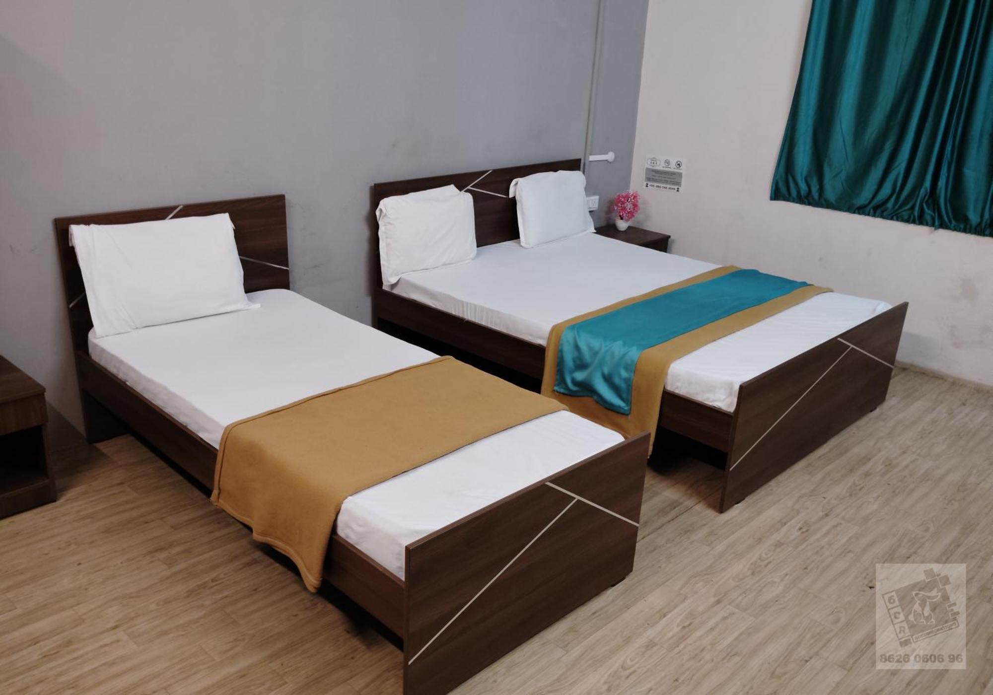 6 Cr Hotel Natraj Railway Station أورانغاباد المظهر الخارجي الصورة